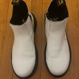 Dr Martens 2976 J White Chelsea Boots US 5 Youth 4 EU 36 Minimal Wear.